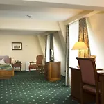 호텔 Schlosshotel Schkopau 4*
