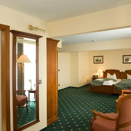 Schlosshotel Schkopau Отель