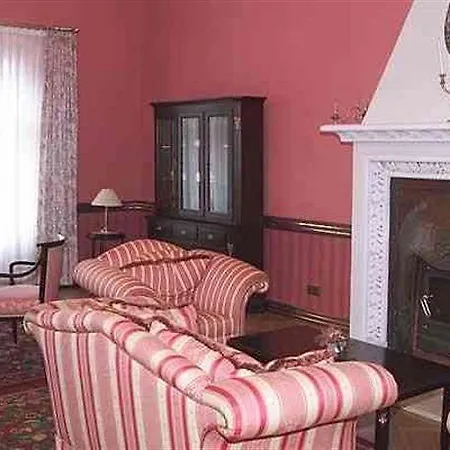 Отель Schlosshotel Schkopau 4*