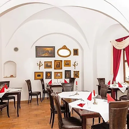 Schlosshotel Schkopau Отель