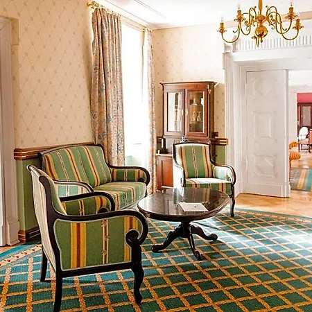 Schlosshotel Schkopau Отель