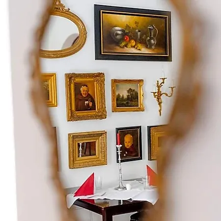 Schlosshotel Schkopau Отель 4*