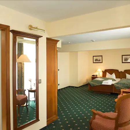 Schlosshotel Schkopau 4*