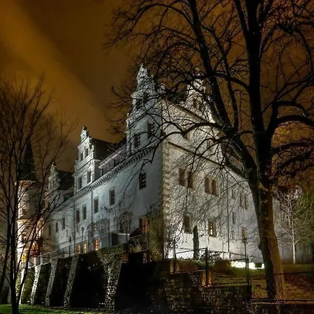 Отель Schlosshotel Schkopau 4*