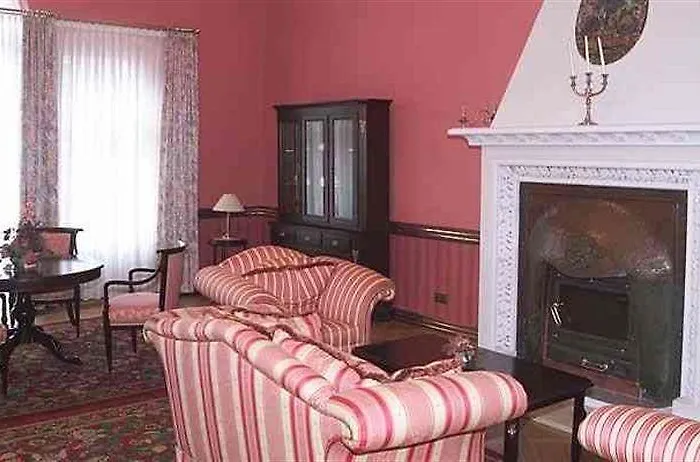 Hotell Schlosshotel Schkopau 4*