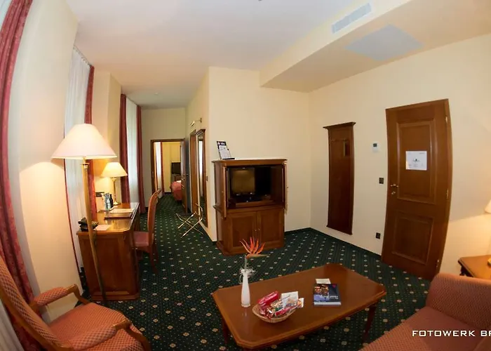 Schlosshotel Schkopau Hotel Schkopau