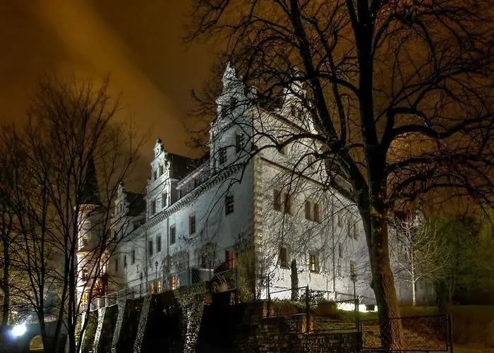 Hotel Schlosshotel Schkopau 4*