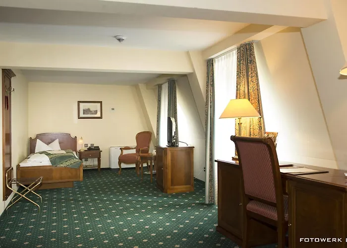 Hotell Schlosshotel Schkopau 4*